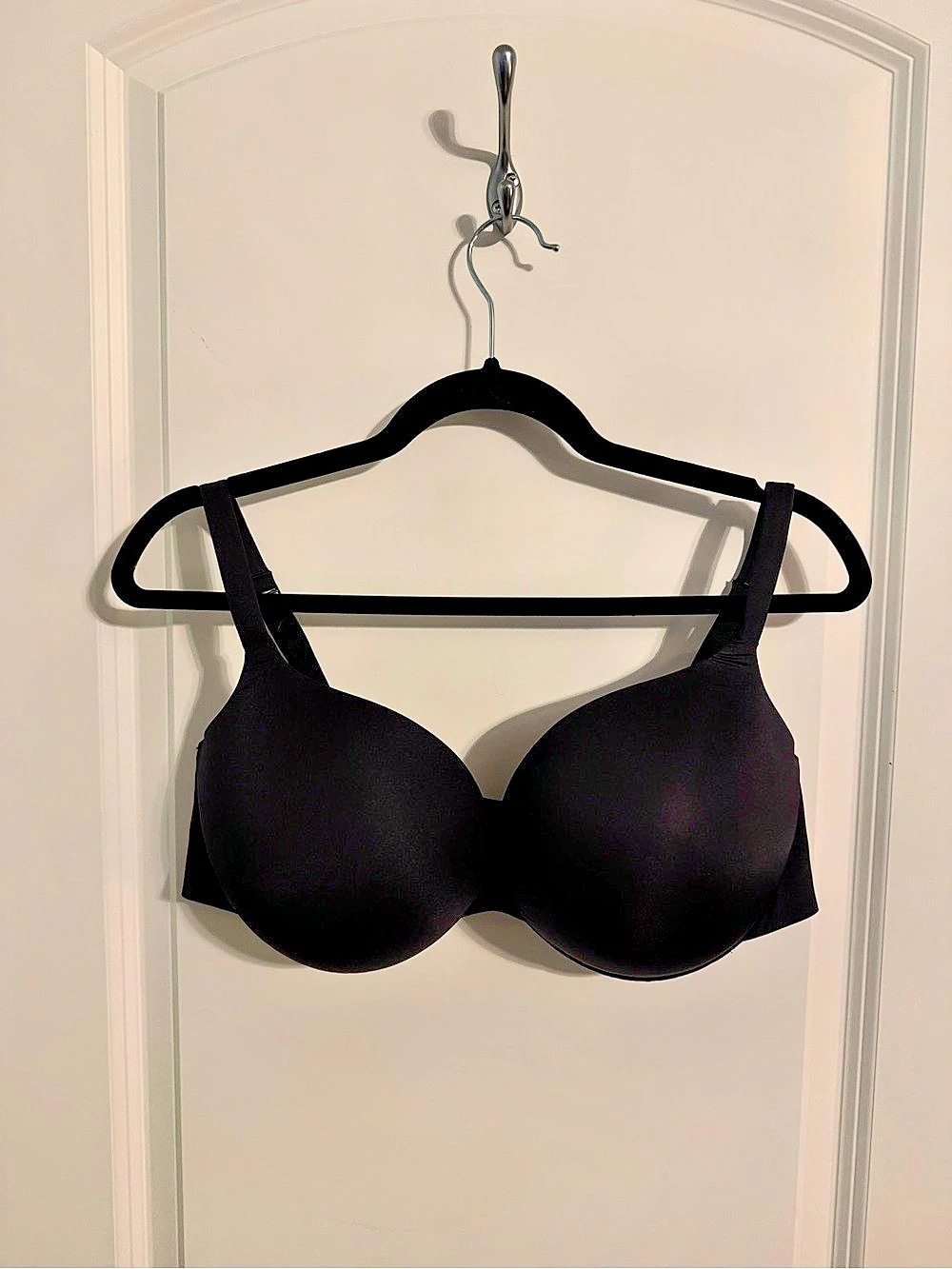 Skims Black Push Up Bra 40C